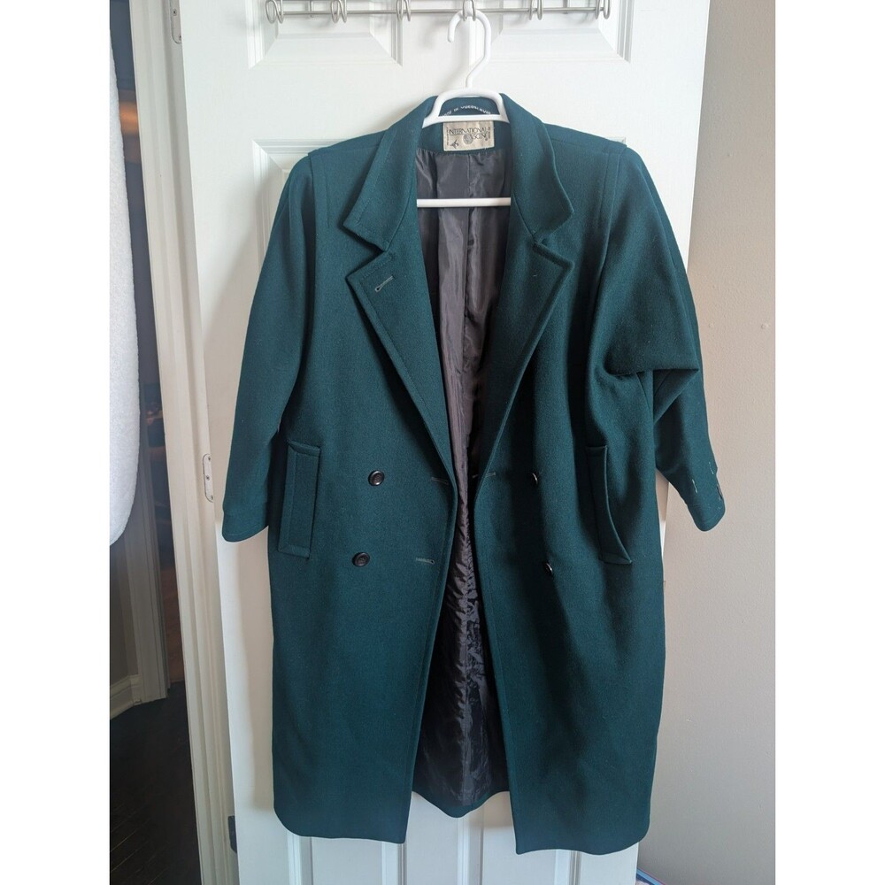 100% Wool Women's Long Hunter Green 9/10 Coat Citycore Button Sleek Warm Outdoor